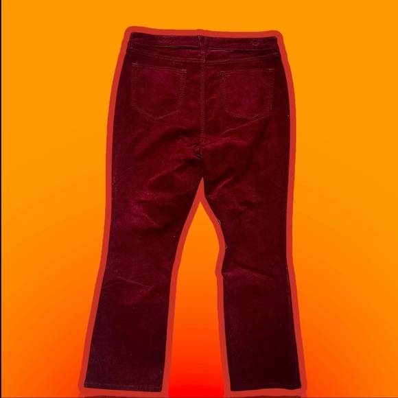 NWT Vineyard Vines Kick-Flare High-Rise Corduroy Pants in “Crimson” Red Size 32 - Picture 5 of 9
